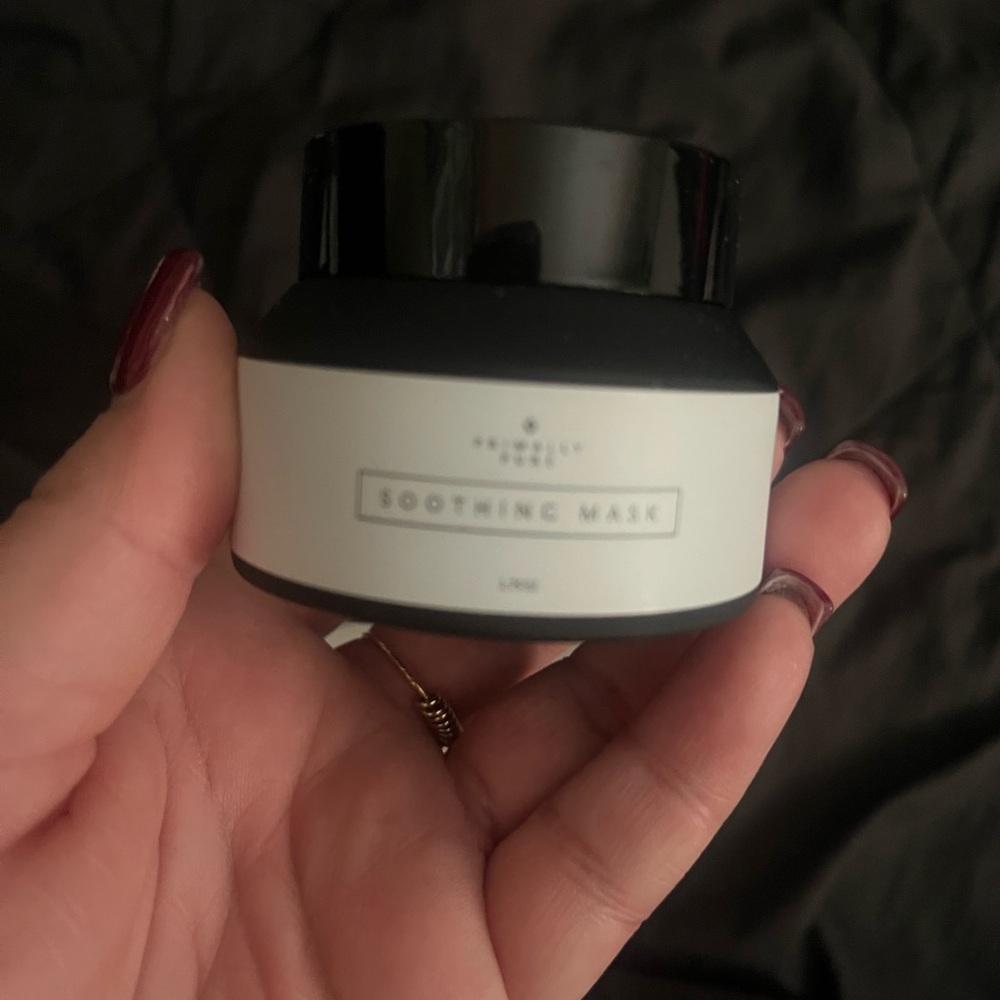 Primally Pure Soothing Mask - Picture 3 of 5